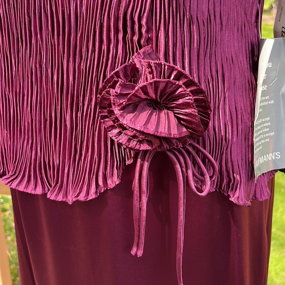 NWT Patra elegant gown 14 - Picture 5 of 11